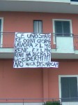 striscione vs discarica