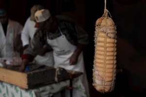 Da sua maestà il maiale a sua eccellenza il salame