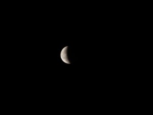 L’eclissi totale di Luna vista da Bacoli – 15 giugno 2011