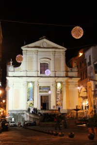 Salerno fra monumenti e luminarie