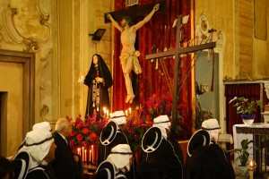 La Via Crucis nel centro storico