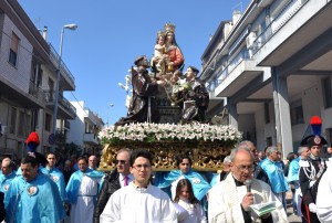 Festa e fuochi per Maria SS. della Fontana