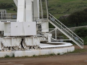 Il più grande radiotelescopio europeo a specchi mobili