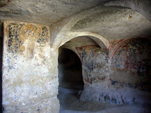 Viaggio nelle chiese rupestri della “Terra delle Gravine”