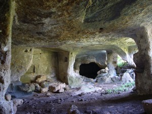 Viaggio nelle chiese rupestri della “Terra delle Gravine”