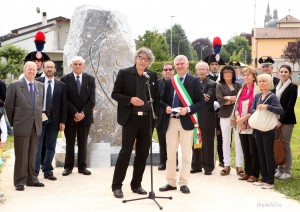 Inaugurazione monumento ai caduti di tutte le guerre