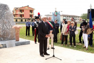 Inaugurazione monumento ai caduti di tutte le guerre