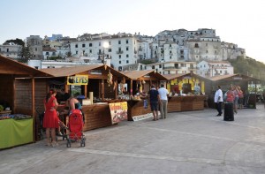 Fiera turistica in porto turistico