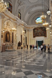 La Cattedrale restaurata e la processione dell’Iconavetere