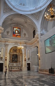 La Cattedrale restaurata e la processione dell’Iconavetere
