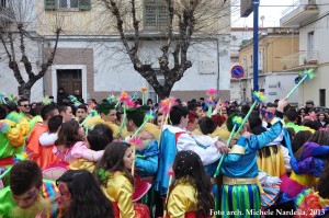 Sfilata di carri, gruppi e meraviglie