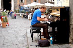 La riscoperta della musica al pianoforte nella città partenopea