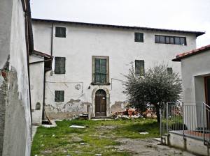 Sant’Ippolito in Piazzanese: la Pieve dimenticata dai “Beni Culturali”