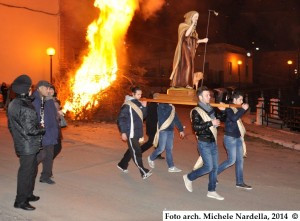 Processione e falò castelnovesi di Sant’Antonio Abate