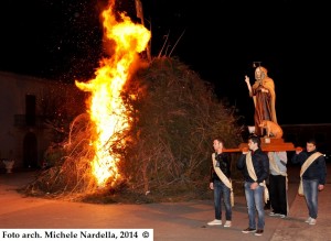 Processione e falò castelnovesi di Sant’Antonio Abate