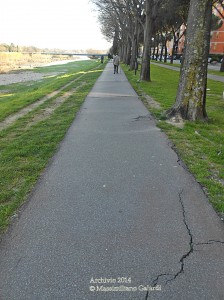 Buche e dissesti del Viale Galilei