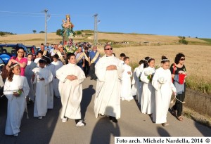 Processione celenzana della Madonna delle Grazie verso il suo santuario