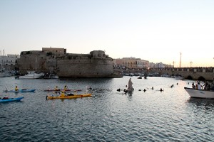 La Madonna che emerge dall’acqua