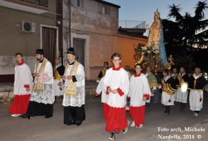 Processione sannicandrese della Madonna del Rosario