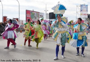 Domenica di Carnevale con la prima Gran Parata del 62º Carnevale di Manfredonia