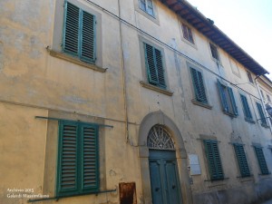 Una palazzina abbandonata nel centro