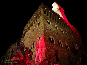 Palazzo Vecchio vestito di rosso