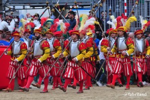 Calcio Storico Fiorentino 2016, semifinale Azzurri-Rossi