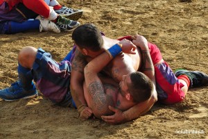 Calcio Storico Fiorentino 2016, semifinale Azzurri-Rossi