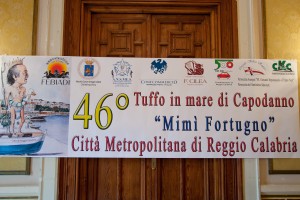 46º tuffo in mare di Capodanno “Mimì Fortugno”