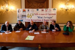 46º tuffo in mare di Capodanno “Mimì Fortugno”