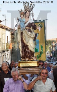 La Madonna del Carmine del Monte Crispignano tra i monteleonesi