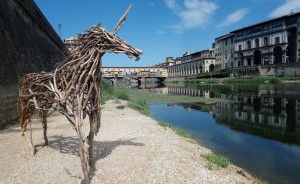 Animali fantastici in riva all’Arno