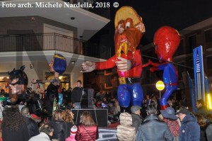 Prima sfilata del Sesto Carnevale apricenese