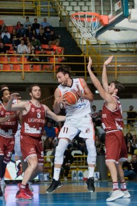 Viola Basket-Trapani 79-71