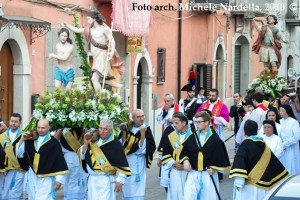 Processione dei SS. Patroni con omaggio all’Arciconfraternita del SS. Rosario