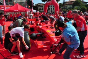 Formula 1, la Ferrari fa il pit stop a Prato