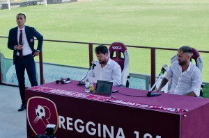 Presentato alla stampa Jeremy Menez, nuovo acquisto della Reggina 1914